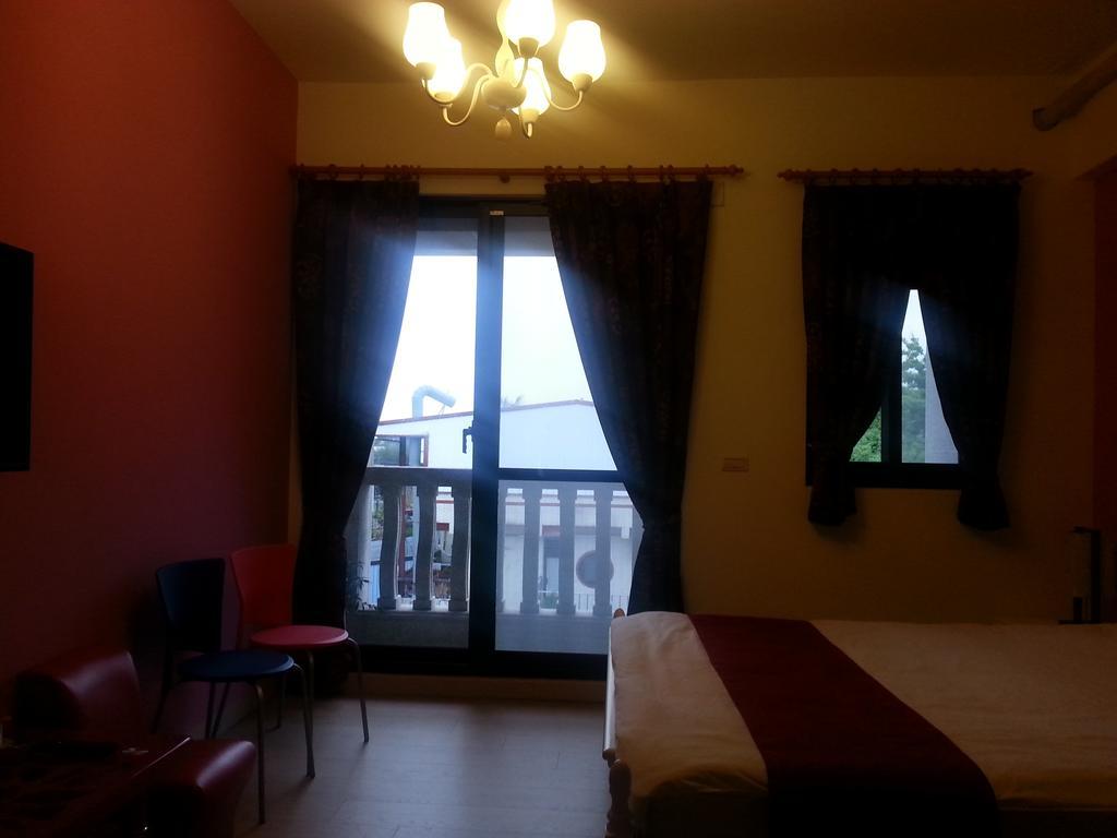 Money B&B Hualien Buitenkant foto