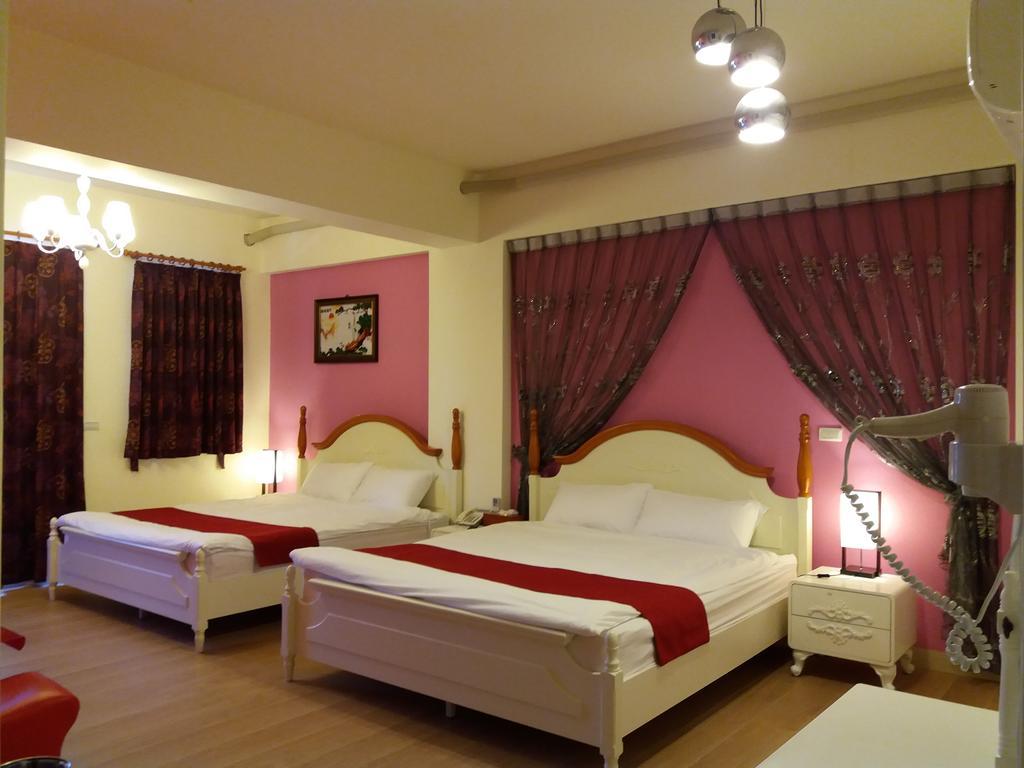 Money B&B Hualien Buitenkant foto