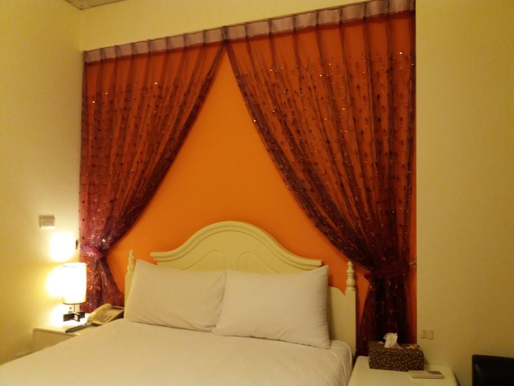 Money B&B Hualien Buitenkant foto