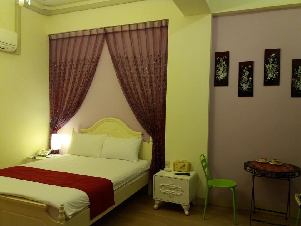 Money B&B Hualien Buitenkant foto