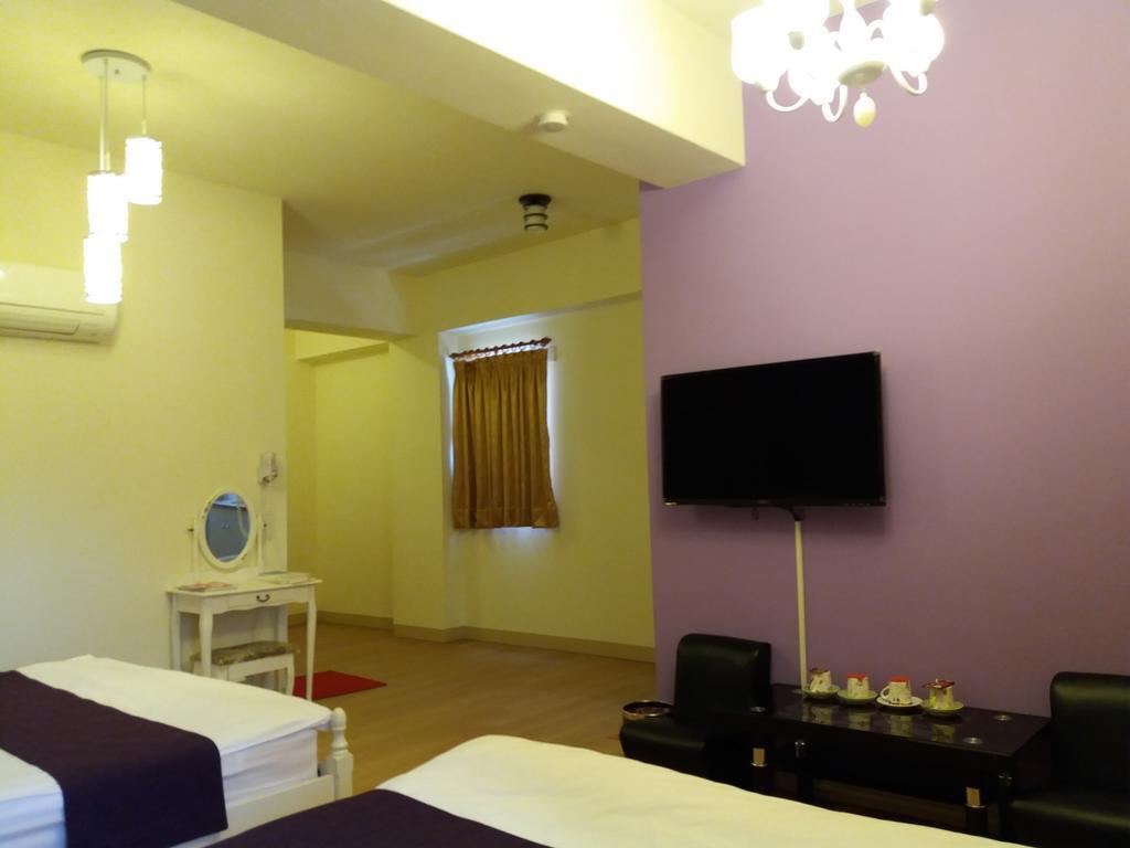 Money B&B Hualien Buitenkant foto