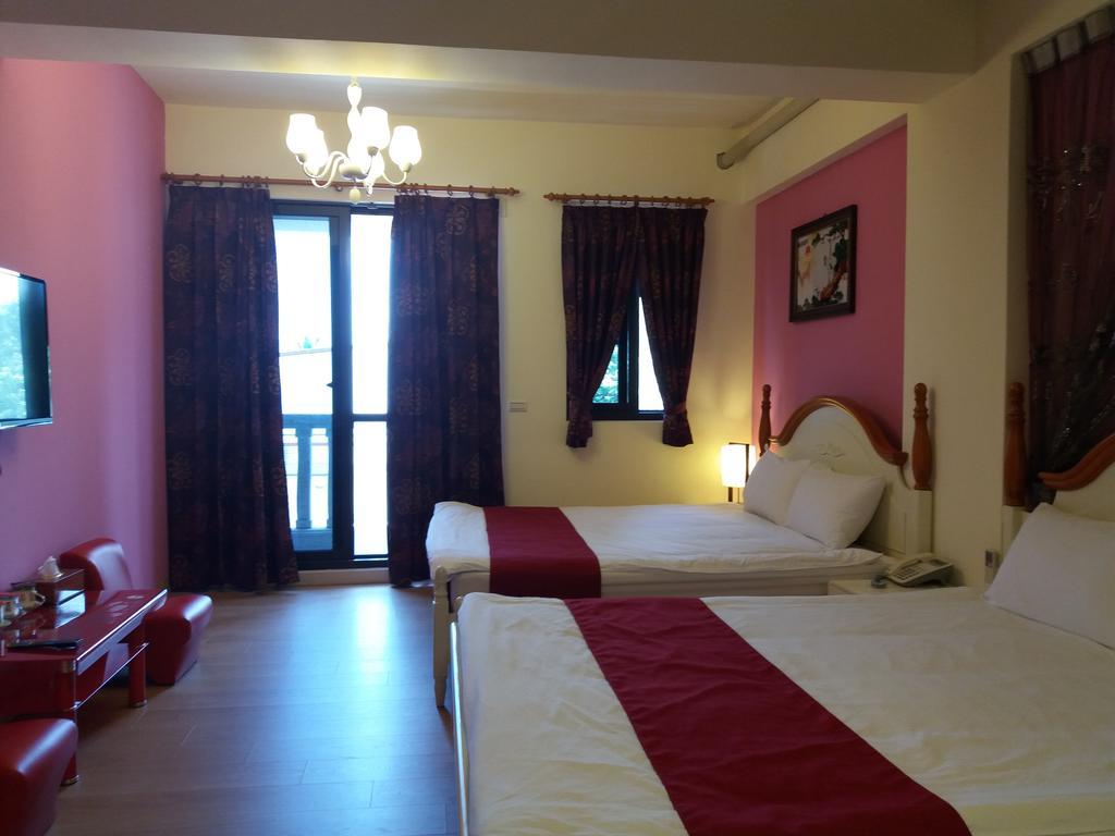 Money B&B Hualien Buitenkant foto