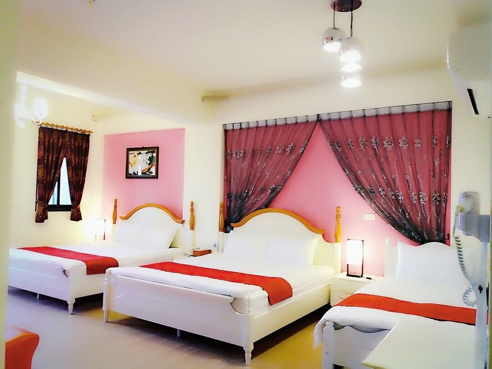 Money B&B Hualien Buitenkant foto